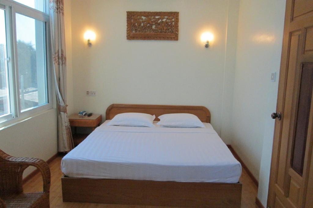 Golden Dream Hotel Mandalaj Szoba fotó